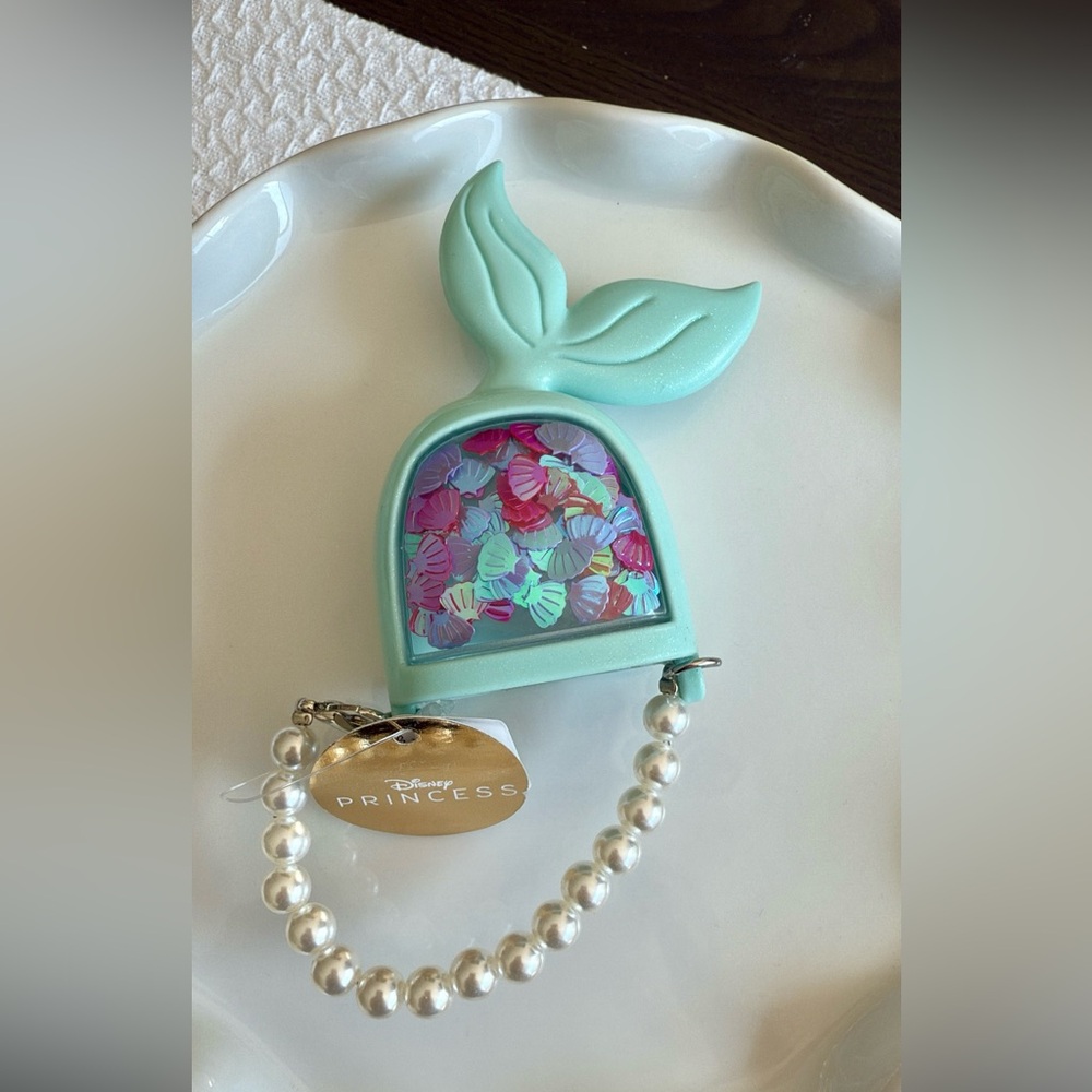 NWT Bath & Body Works Disney Ariel Pocketbac holder - Picture 2 of 2